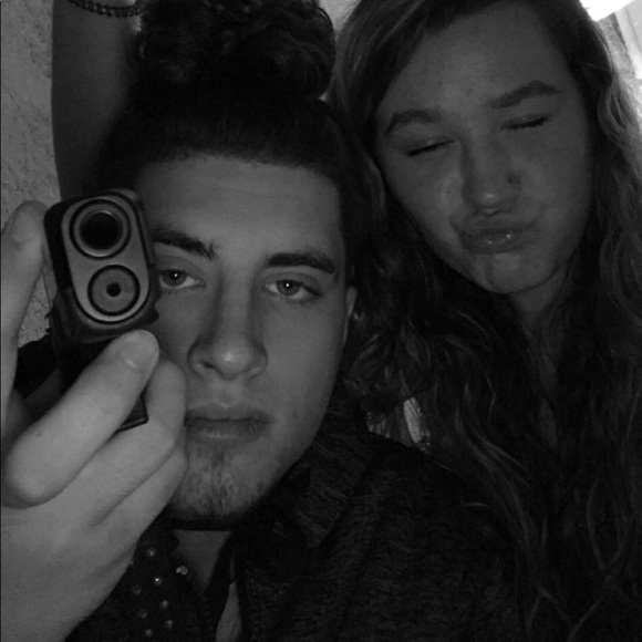 Meet your Posher, Domanic - Picture 1 of 1